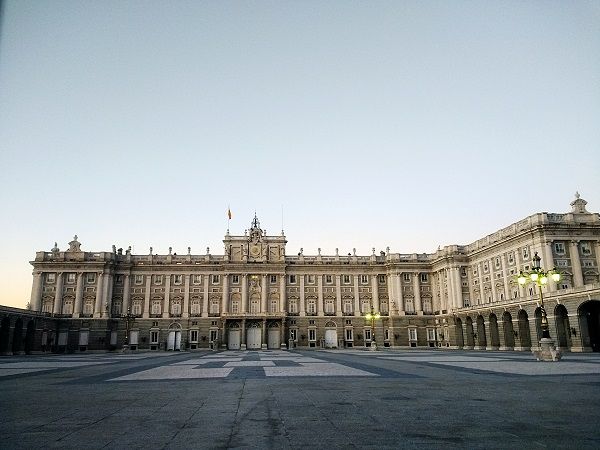 Palacio Real vista desde el parque oeste