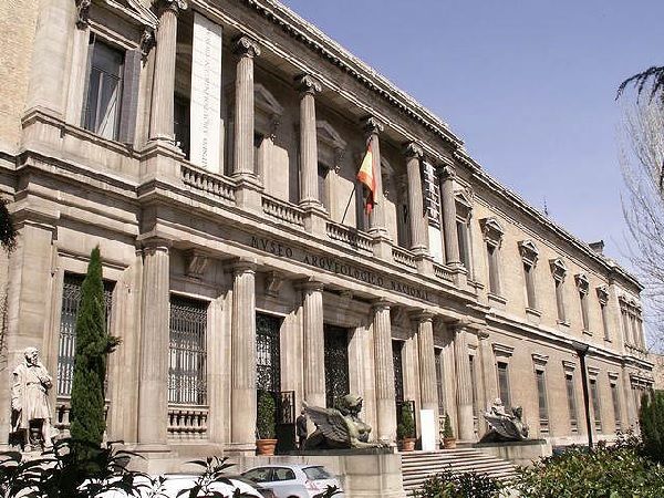 Museo Arqueológico Nacional exterior