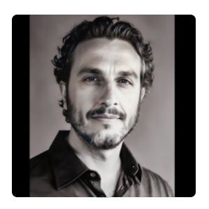 Dr. Jordi Vigil Ortiz