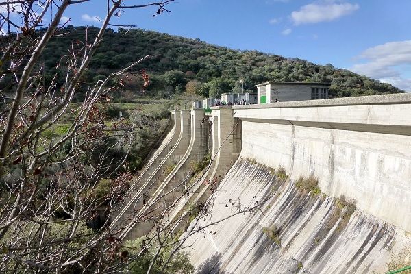 Embalse de Picadas