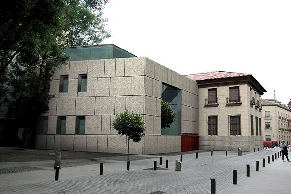 Biblioteca Iván de Vargas es de las mejores bibliotecas de Madrid